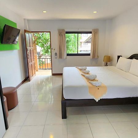 Panupong Hotel Чавенг Бийч Екстериор снимка