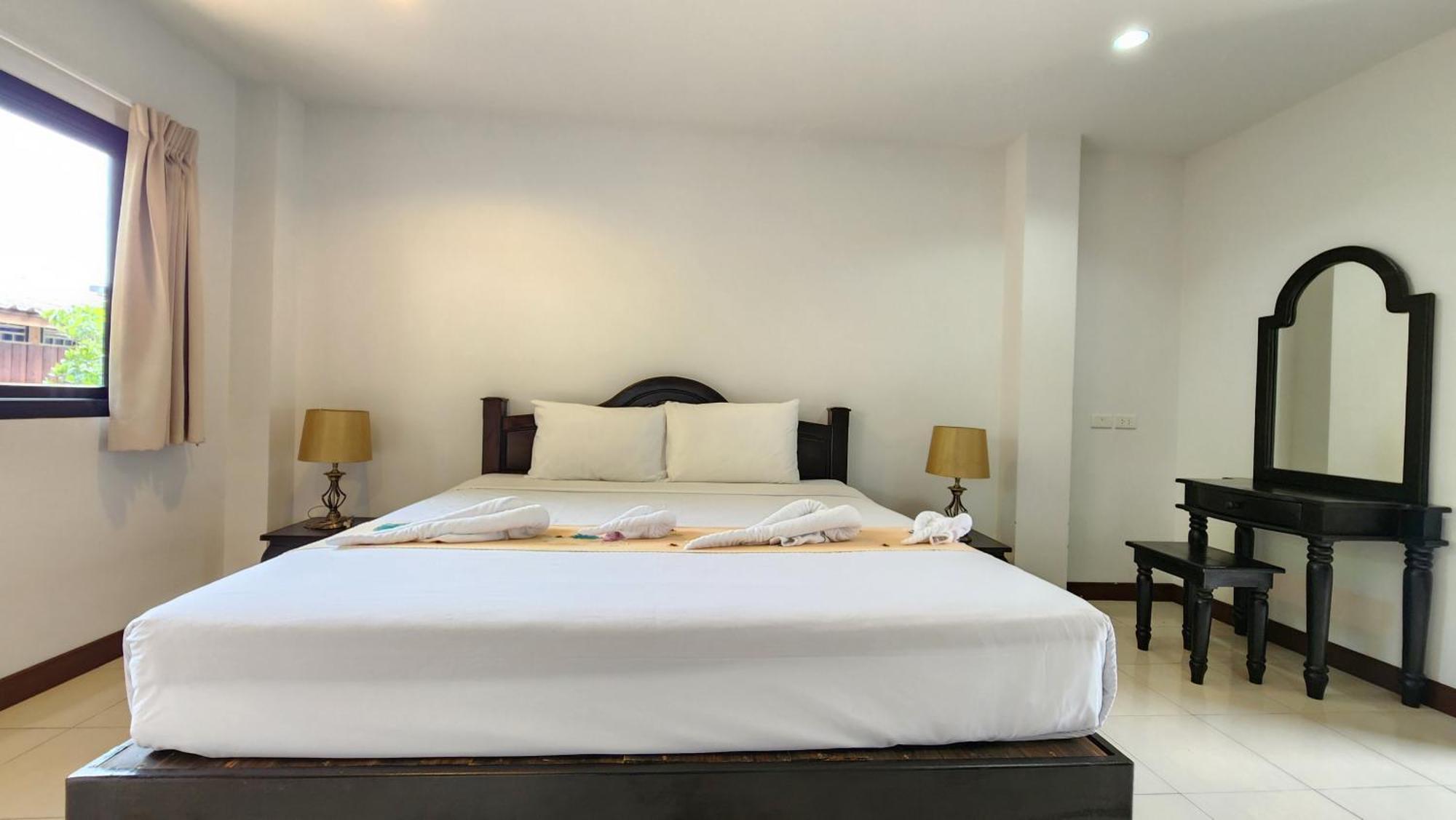 Panupong Hotel Чавенг Бийч Екстериор снимка