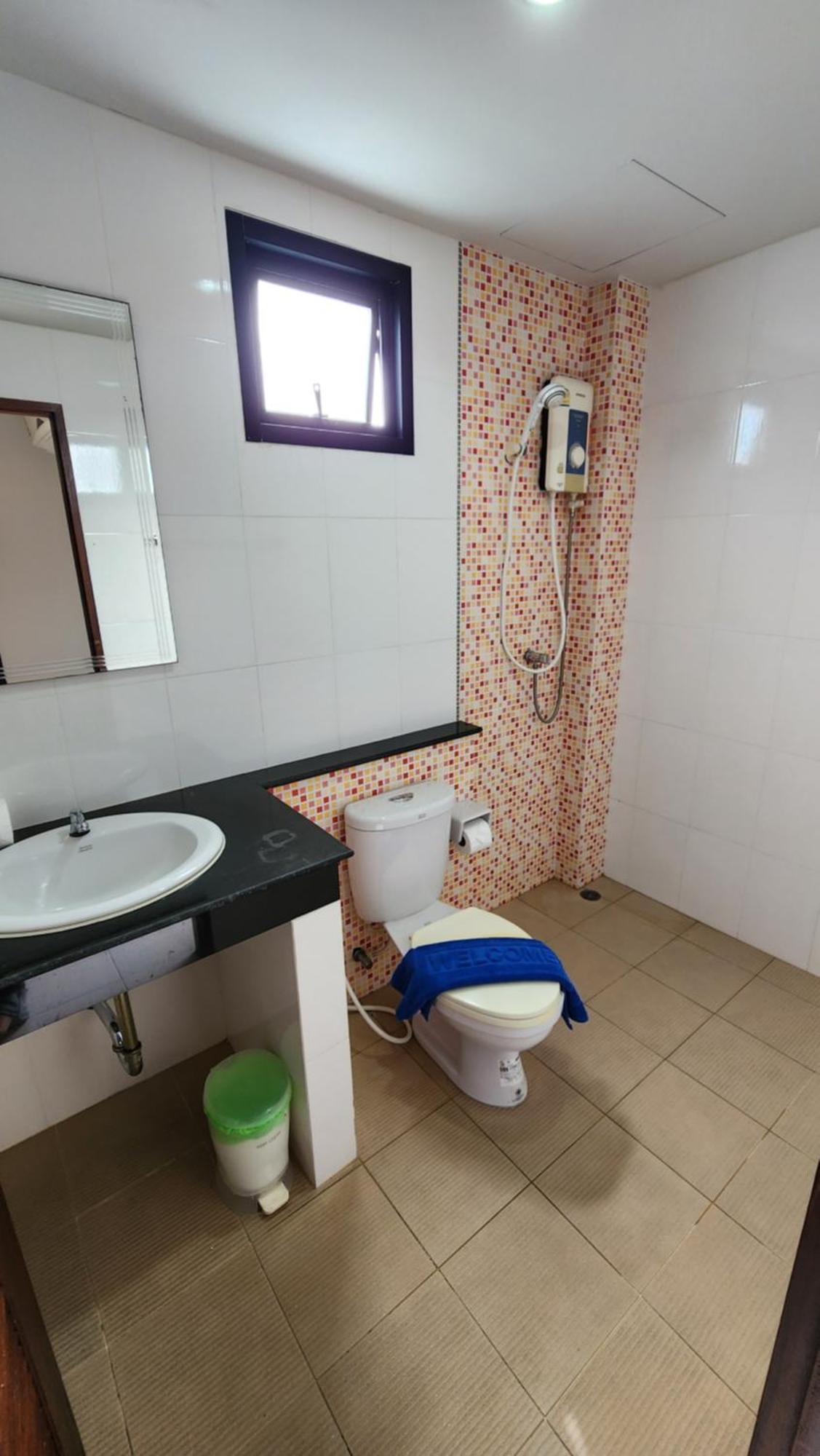 Panupong Hotel Чавенг Бийч Екстериор снимка