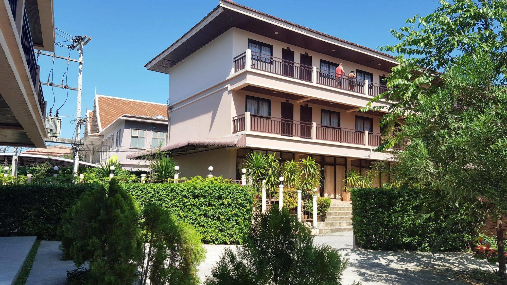 Panupong Hotel Чавенг Бийч Екстериор снимка